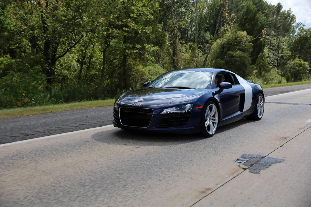 2009 Audi 42 R8 - Image 20 of 31