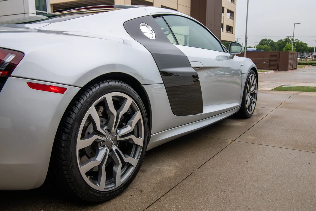 2009 Audi 42 R8 - Image 14 of 31
