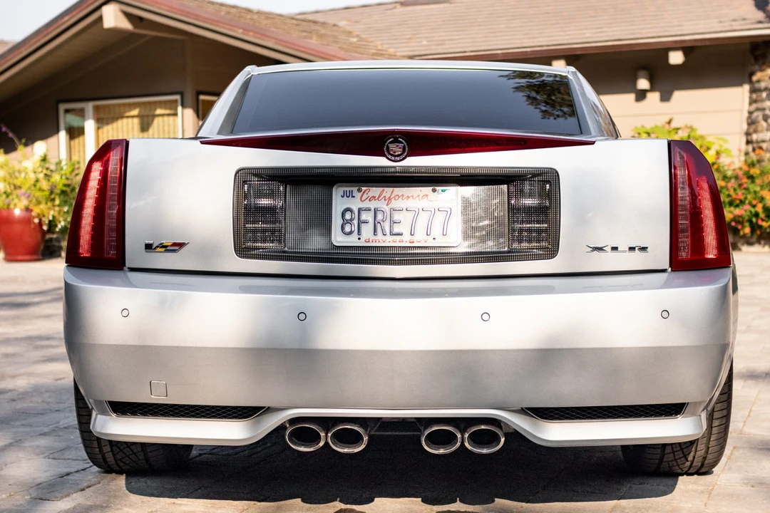 2009 Cadillac XLR-V - Image 10 of 31