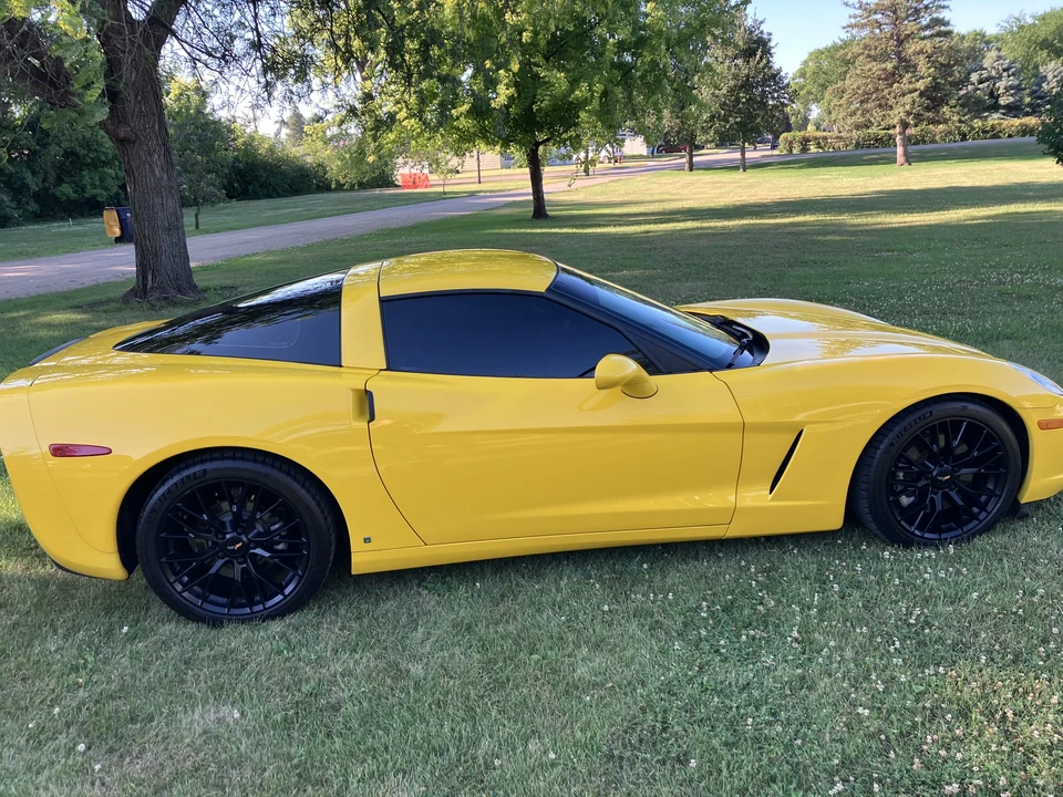 2009 Chevrolet Corvette C6 - Image 6 of 31