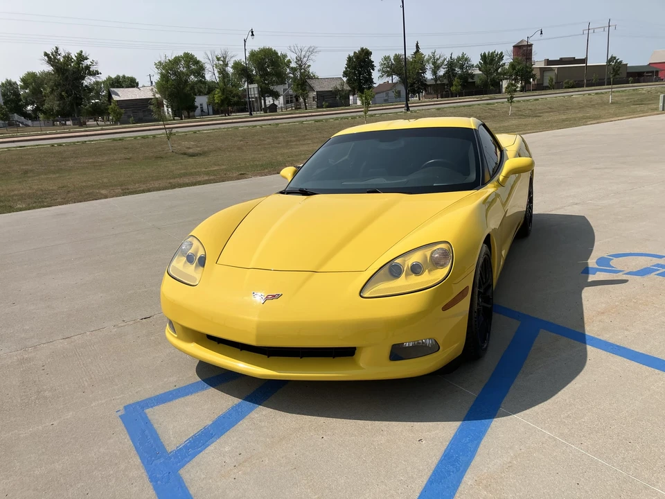 2009 Chevrolet Corvette C6 - Image 3 of 31