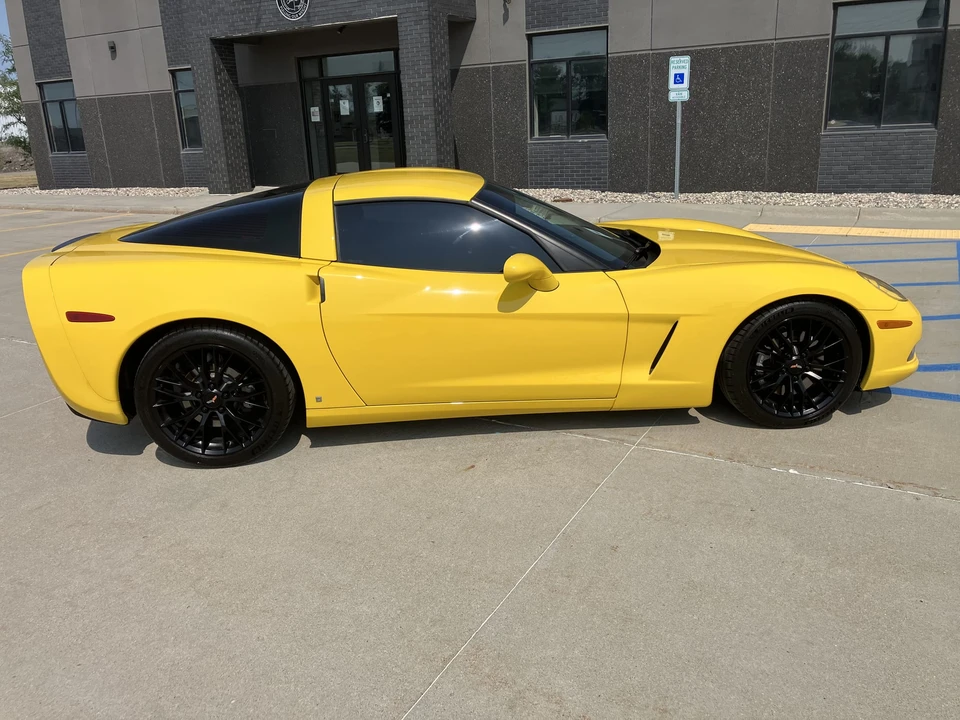 2009 Chevrolet Corvette C6 - Image 7 of 31
