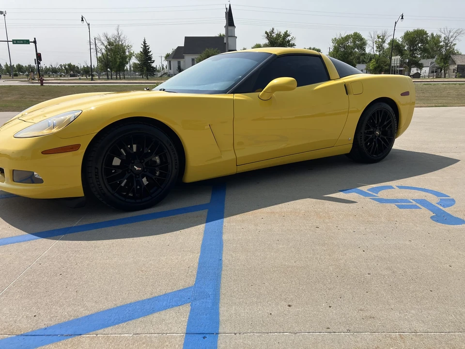 2009 Chevrolet Corvette C6 - Image 17 of 31