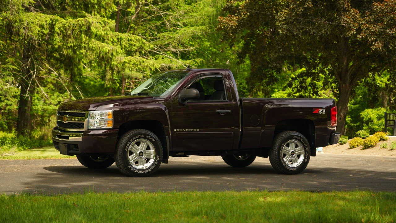 2009 Chevrolet Silverado 2nd Gen - Image 3 of 31