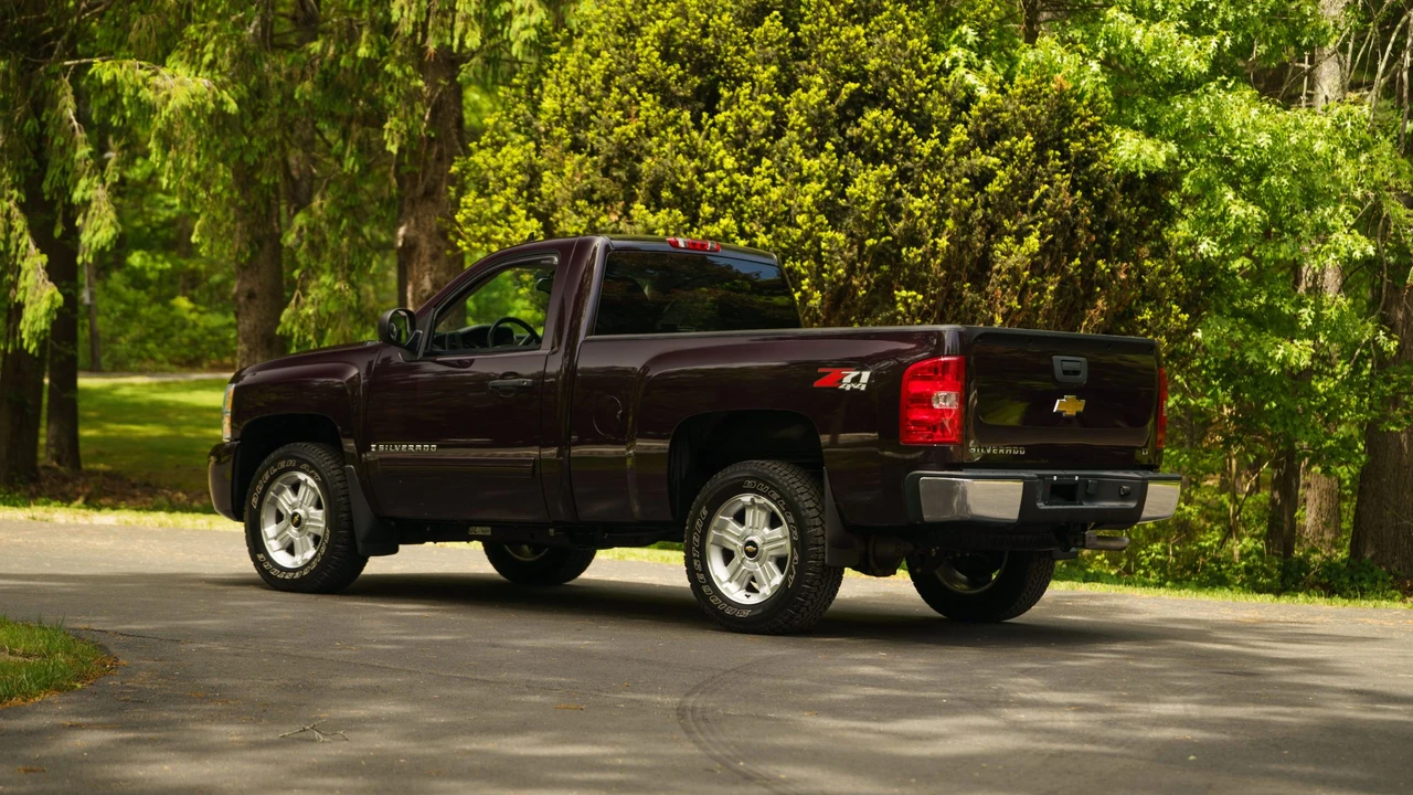 2009 Chevrolet Silverado 2nd Gen - Image 5 of 31