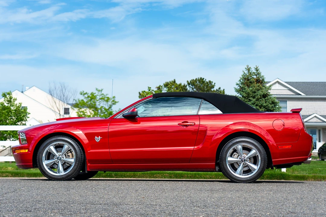 2009 Ford S197 Mustang GT - Image 25 of 31