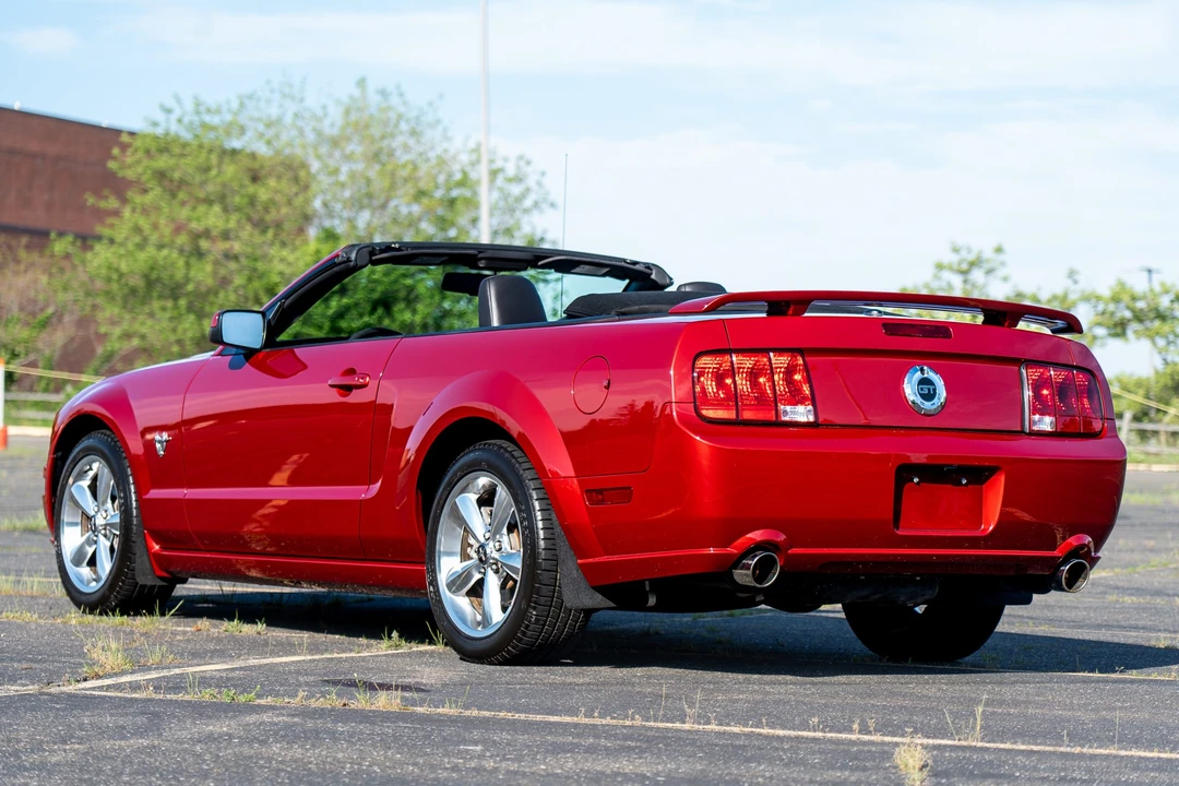 2009 Ford S197 Mustang GT - Image 10 of 31