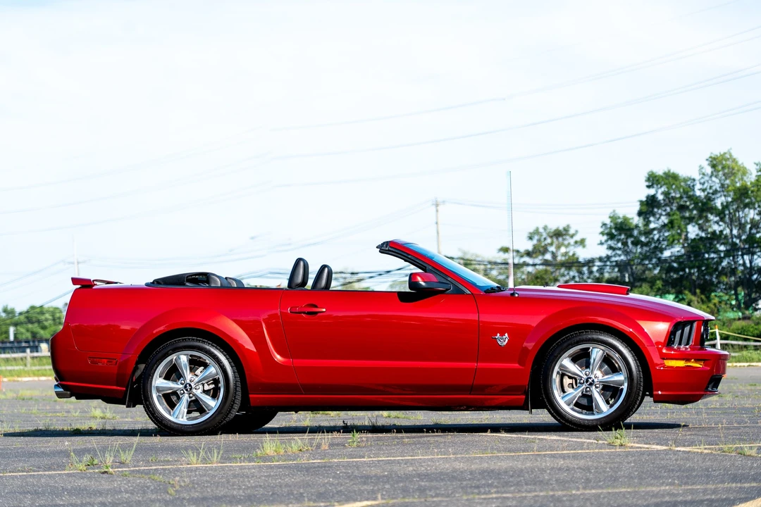 2009 Ford S197 Mustang GT - Image 7 of 31