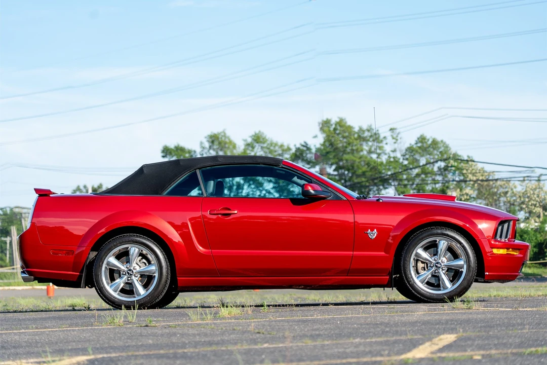 2009 Ford S197 Mustang GT - Image 18 of 31