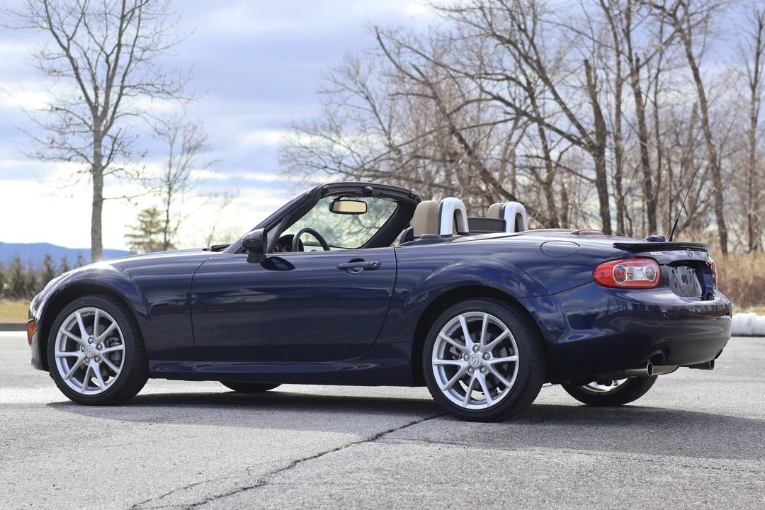 2009 Mazda NC MX-5 Miata - Image 16 of 31