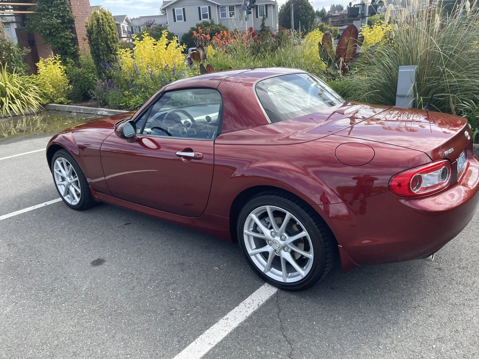 2009 Mazda NC MX-5 Miata - Image 19 of 31