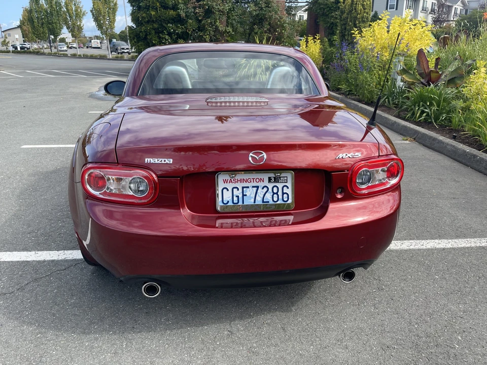 2009 Mazda NC MX-5 Miata - Image 17 of 31