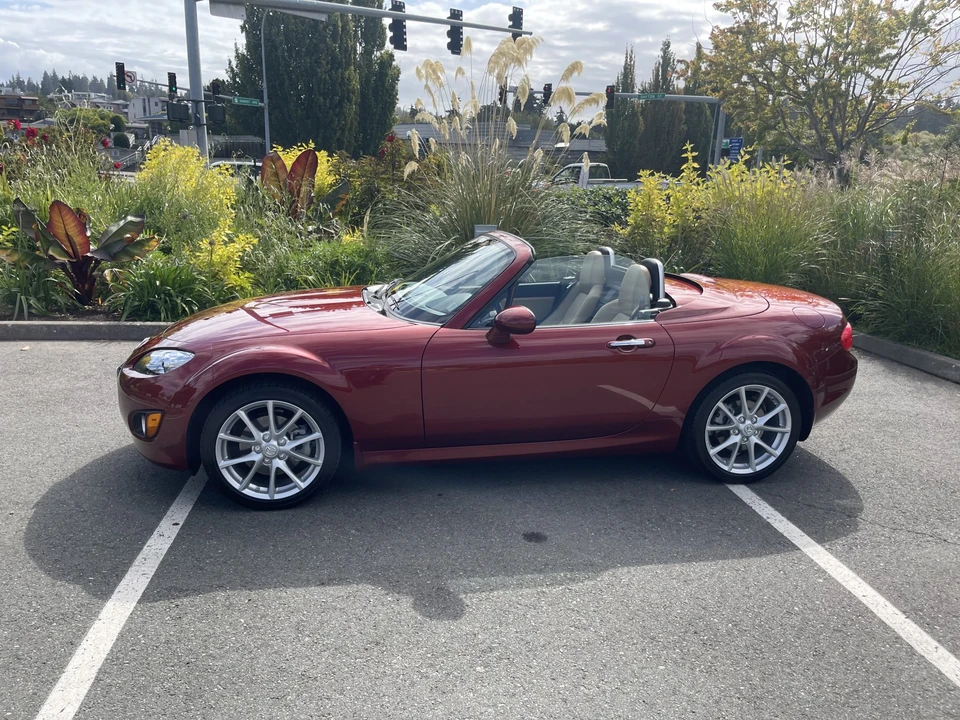 2009 Mazda NC MX-5 Miata - Image 22 of 31