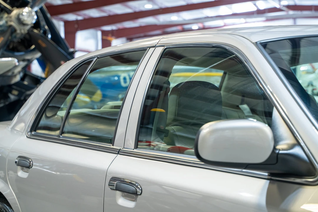 2009 Mercury Grand Marquis - Image 24 of 31