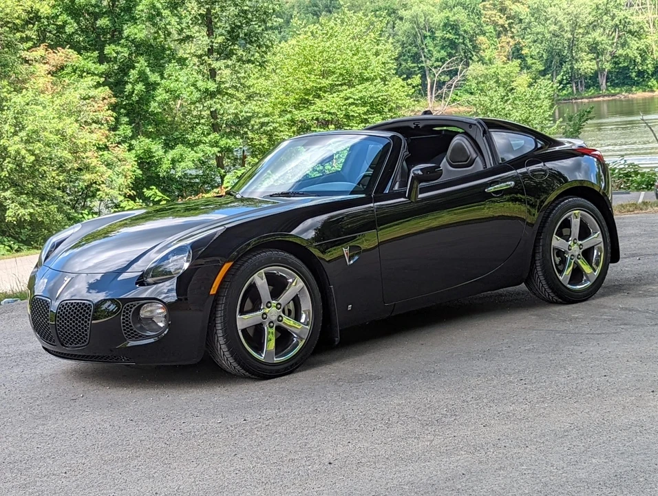 2009 Pontiac Solstice GXP - Image 9 of 31