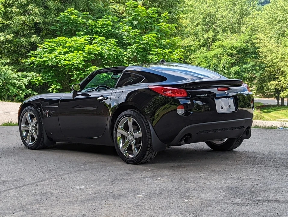 2009 Pontiac Solstice GXP - Image 18 of 31