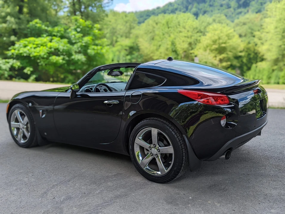 2009 Pontiac Solstice GXP - Image 15 of 31