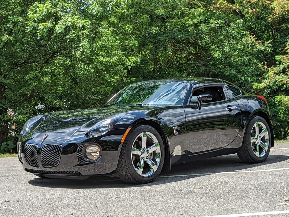 2009 Pontiac Solstice GXP - Image 10 of 31