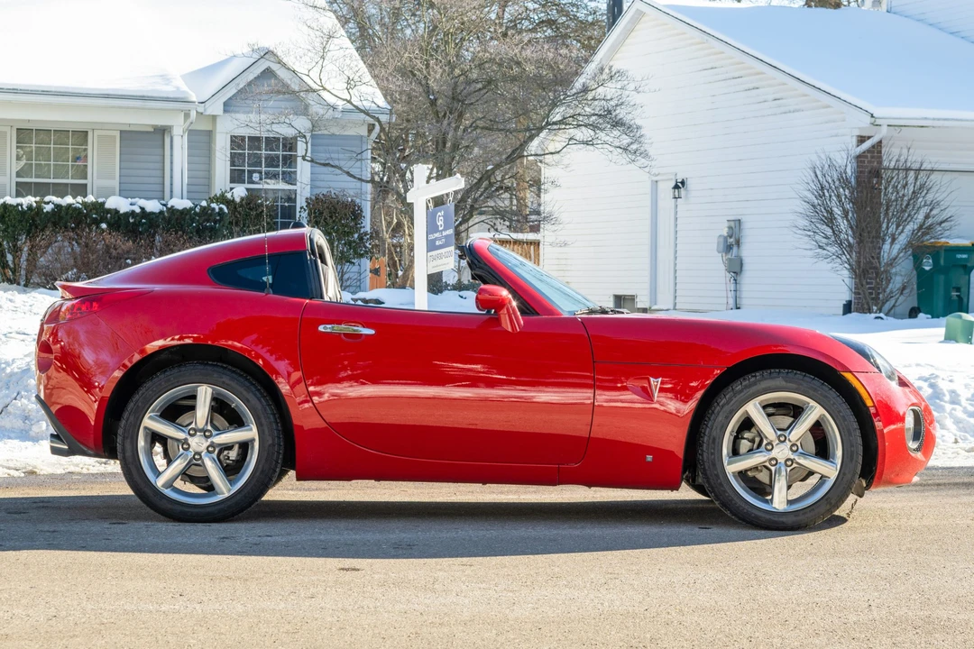 2009 Pontiac Solstice GXP - Image 21 of 31