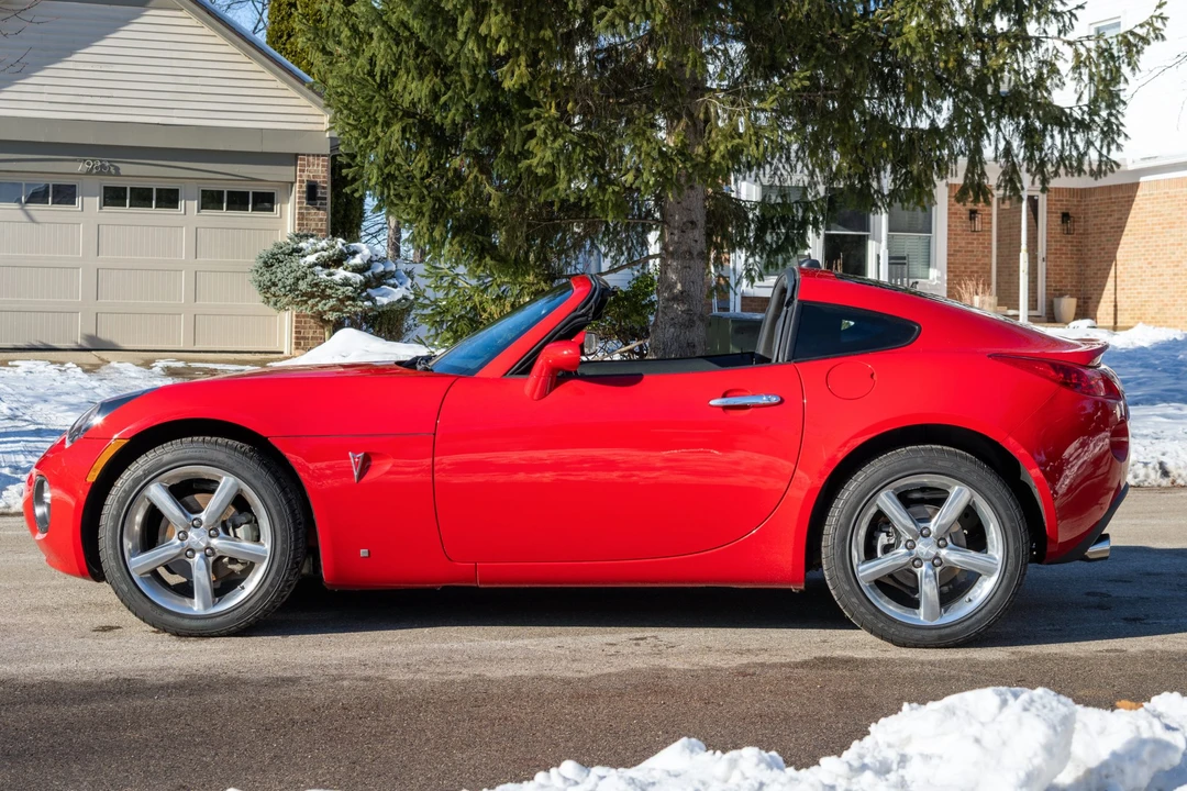 2009 Pontiac Solstice GXP - Image 16 of 31