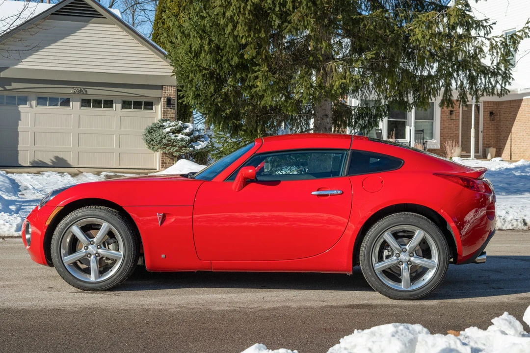 2009 Pontiac Solstice GXP - Image 5 of 31