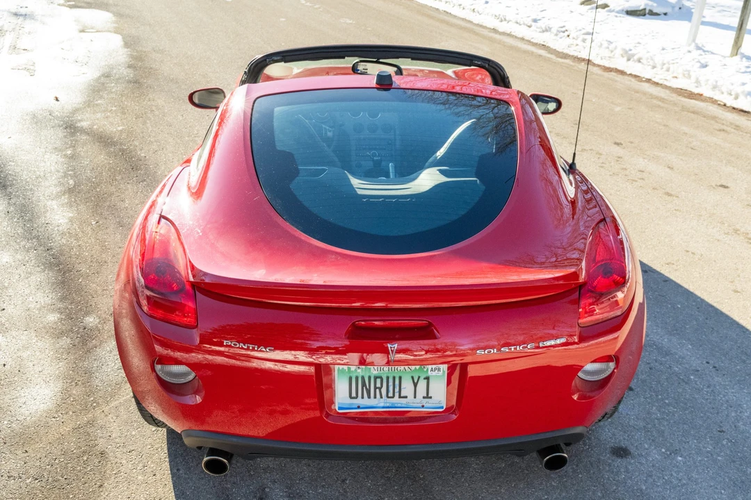2009 Pontiac Solstice GXP - Image 19 of 31
