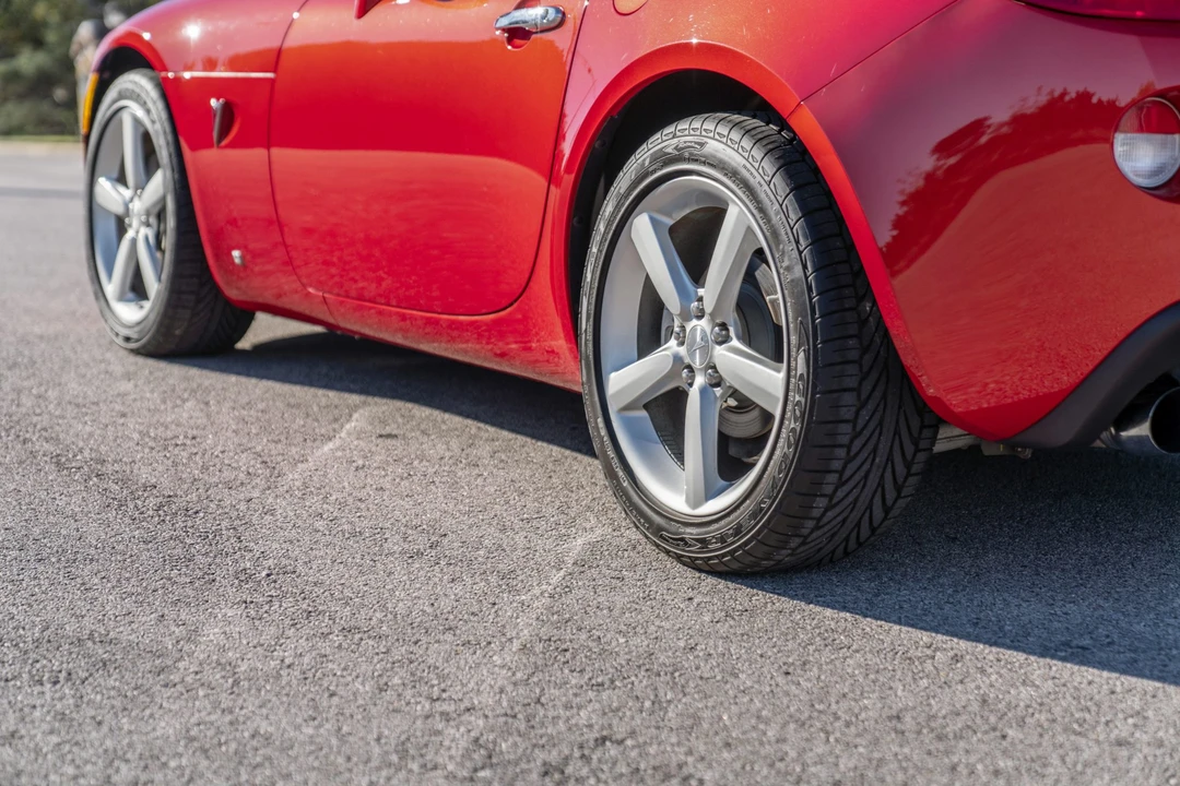 2009 Pontiac Solstice GXP - Image 21 of 31