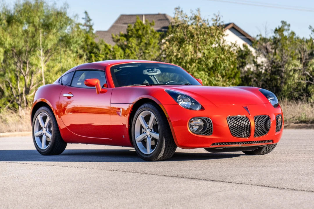 2009 Pontiac Solstice GXP - Image 9 of 31