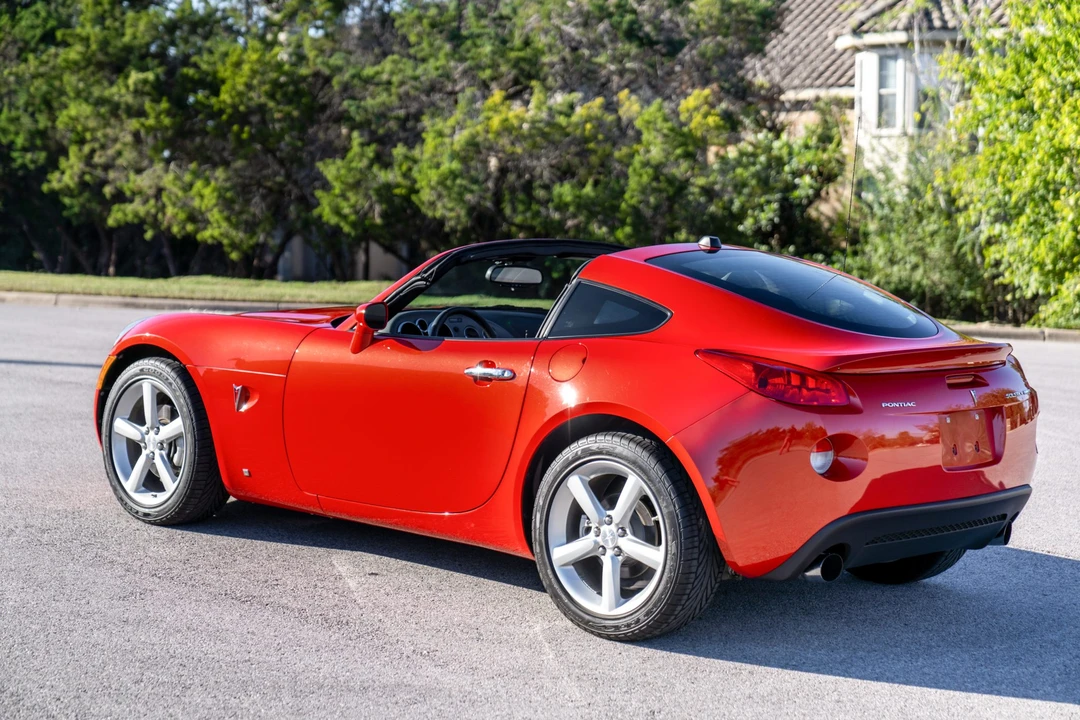 2009 Pontiac Solstice GXP - Image 4 of 31