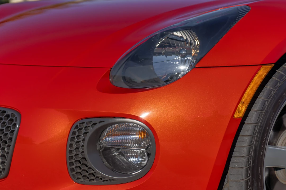 2009 Pontiac Solstice GXP - Image 14 of 31