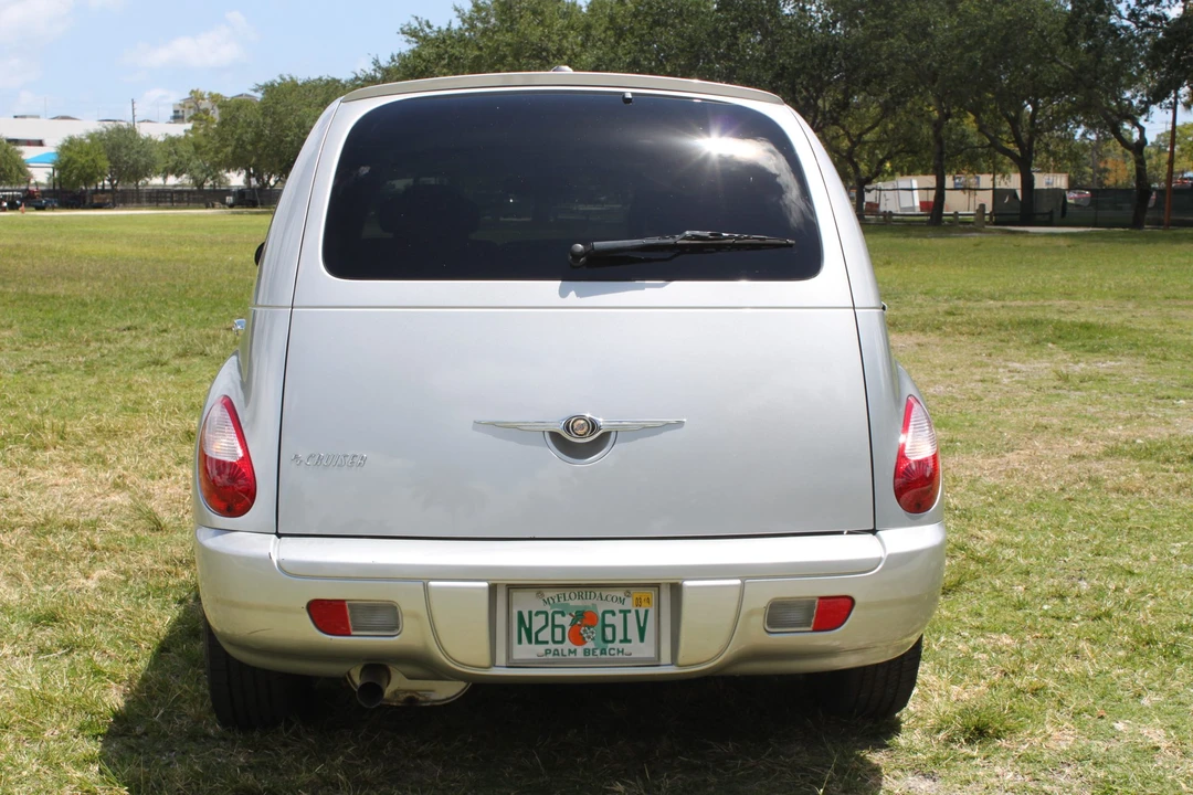 2010 Chrysler PT Cruiser - Image 6 of 31
