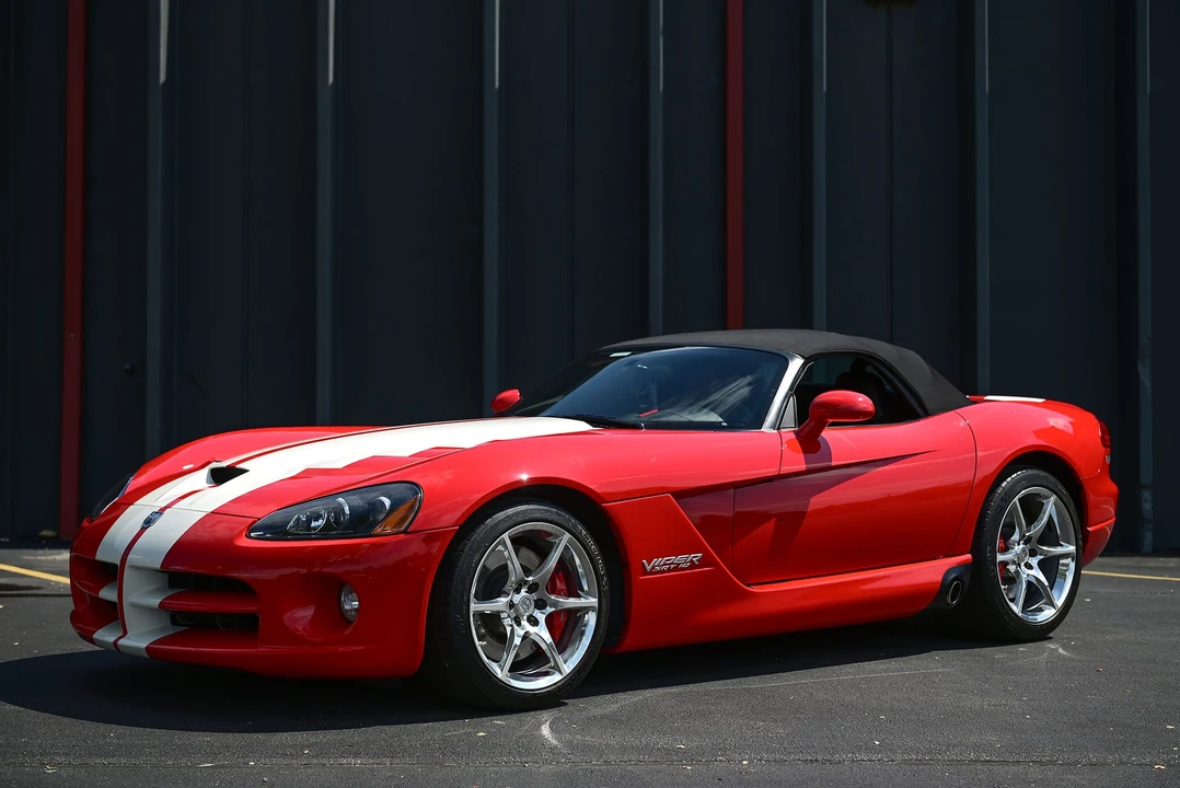 2010 Dodge Viper 4th Gen - Image 14 of 31