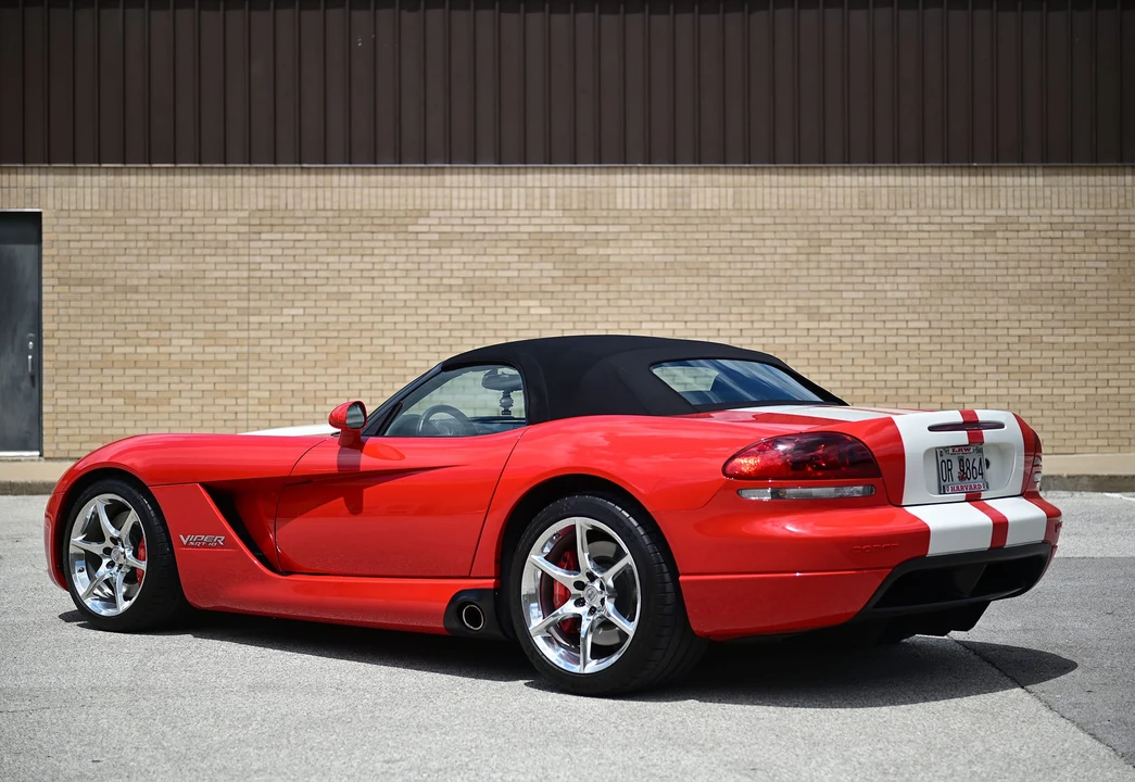 2010 Dodge Viper 4th Gen - Image 22 of 31