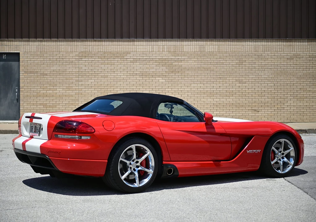 2010 Dodge Viper 4th Gen - Image 24 of 31
