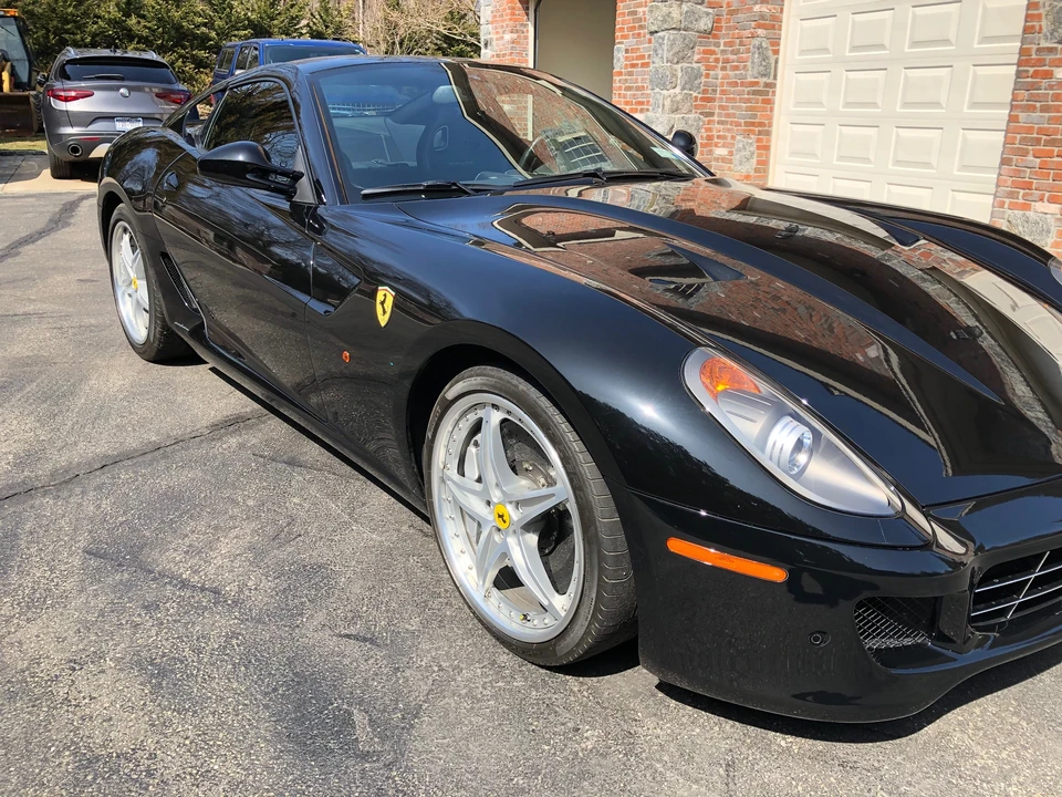 2010 Ferrari 599 GTB Fiorano - Image 2 of 31