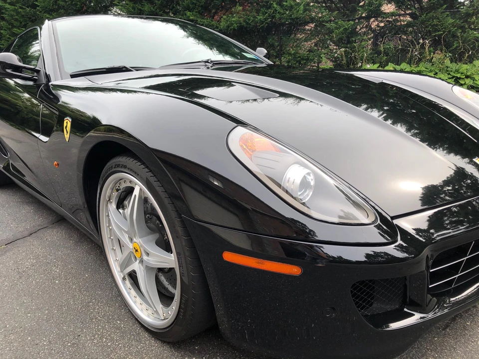 2010 Ferrari 599 GTB Fiorano - Image 17 of 31