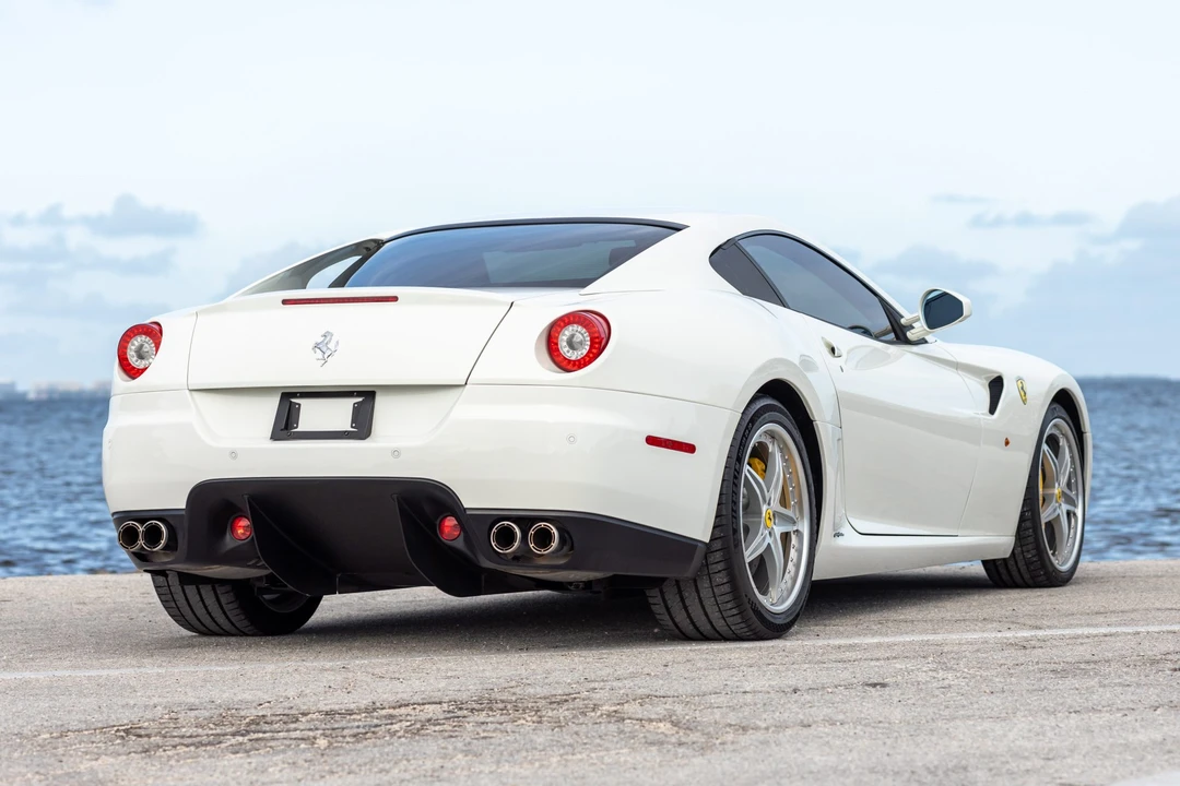 2010 Ferrari 599 GTB Fiorano - Image 9 of 31