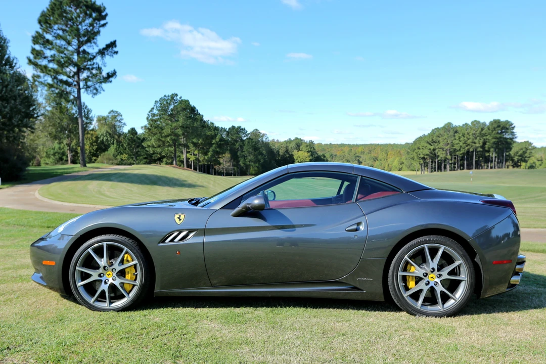 2010 Ferrari California - Image 3 of 31