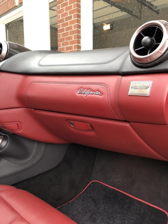 2010 Ferrari California - Image 30 of 31
