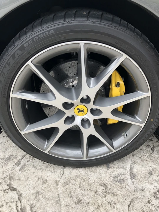 2010 Ferrari California - Image 12 of 31