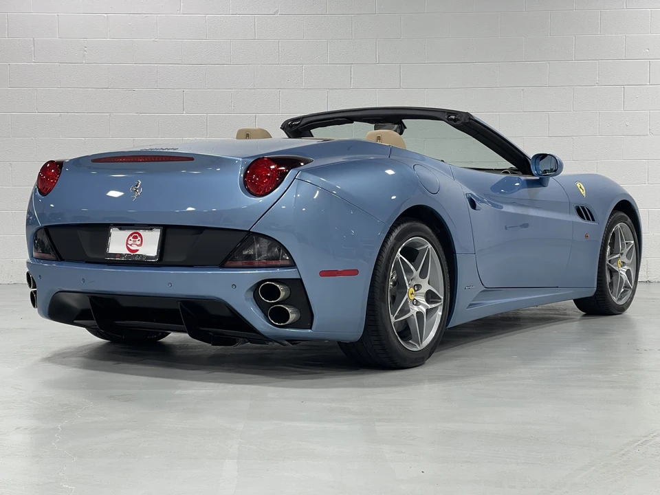 2010 Ferrari California - Image 24 of 31