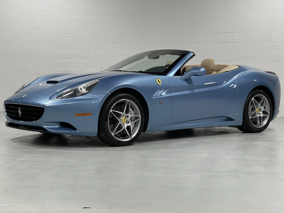 2010 Ferrari California - Image 16 of 31