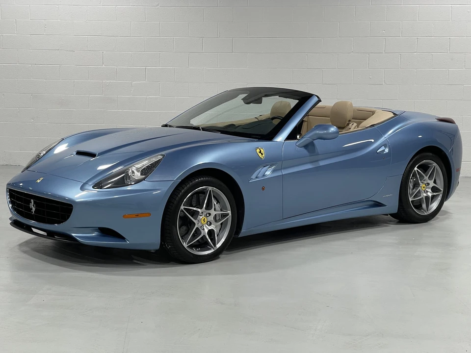 2010 Ferrari California - Image 15 of 31