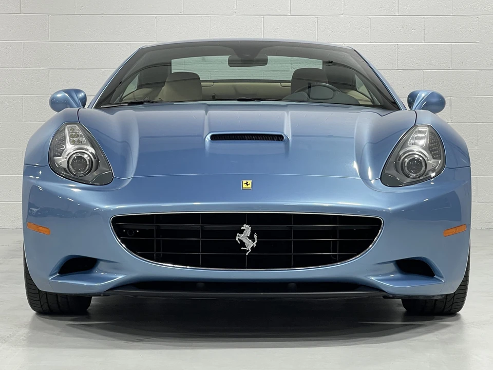 2010 Ferrari California - Image 11 of 31