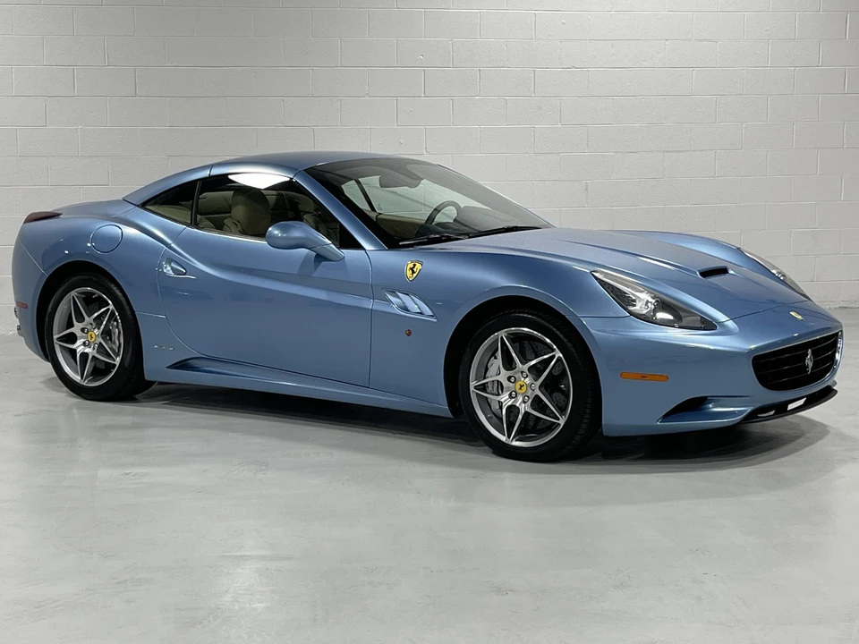 2010 Ferrari California - Image 25 of 31