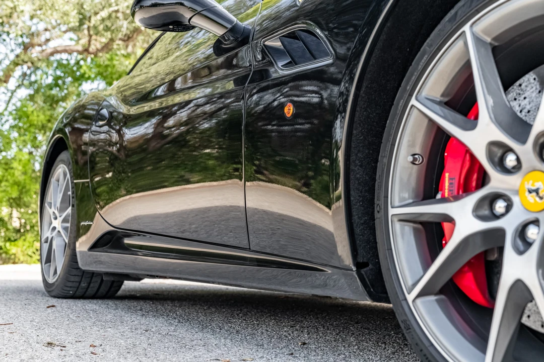 2010 Ferrari California - Image 16 of 31