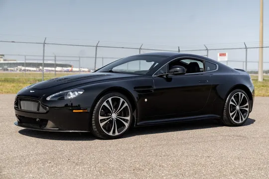 2011 Aston Martin V12 Vantage Carbon Black Edition