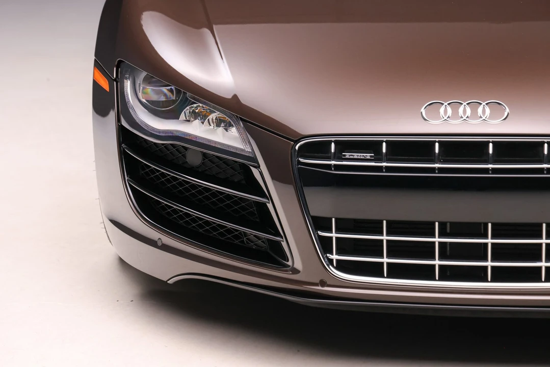 2011 Audi 42 R8 - Image 23 of 31