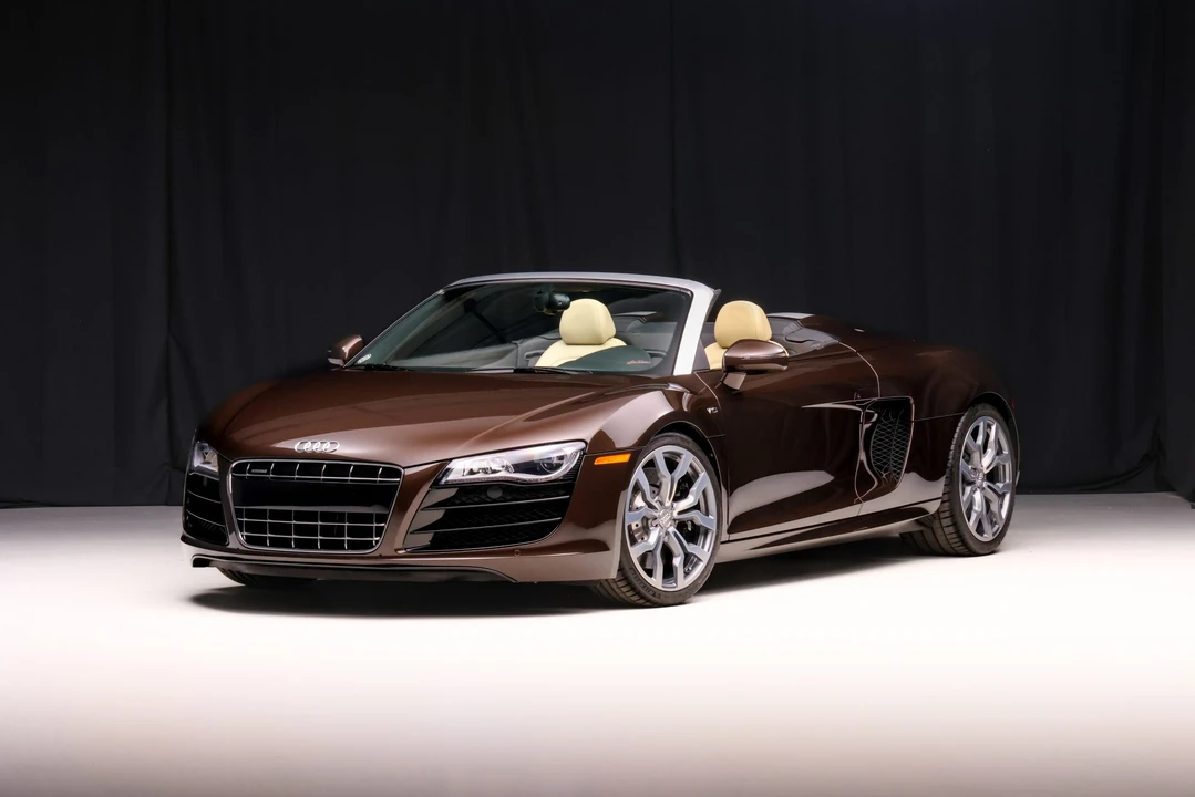 2011 Audi 42 R8 - Image 2 of 31