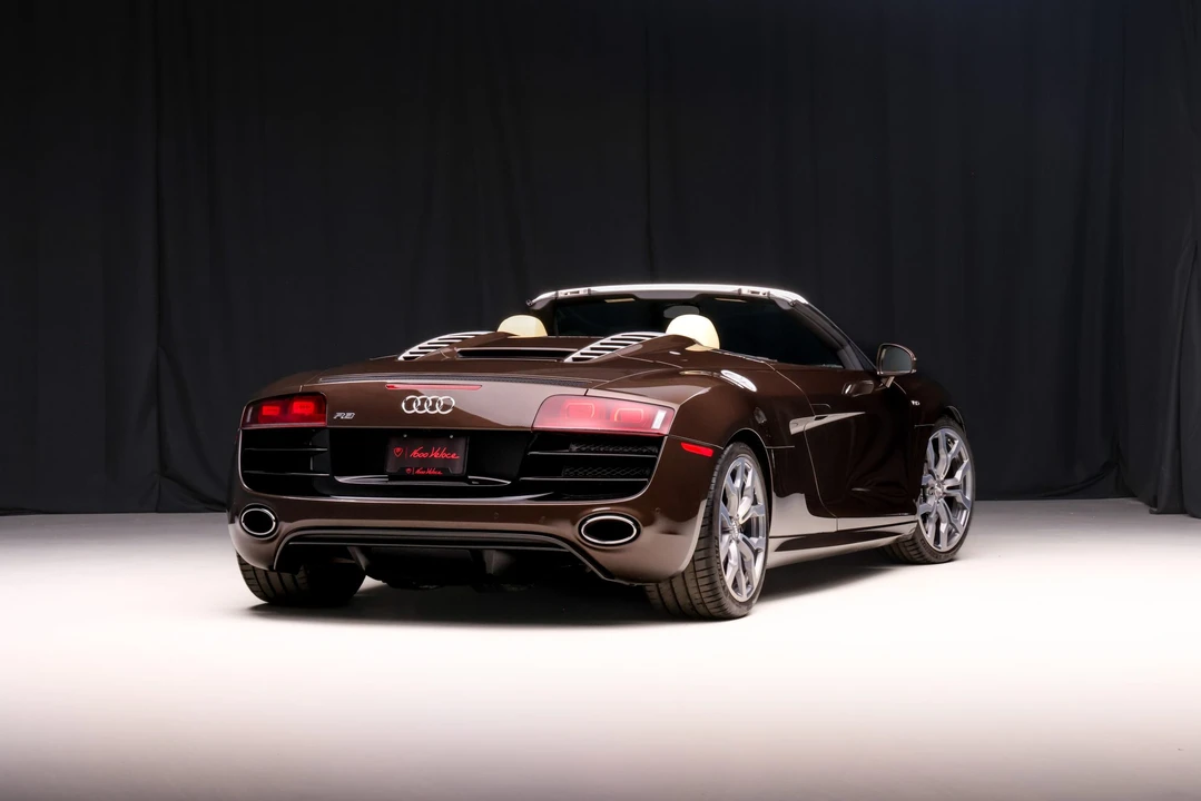 2011 Audi 42 R8 - Image 8 of 31